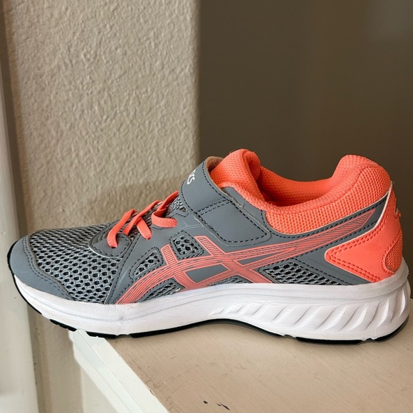ASICS Youth Jolt 3 Running Grey/Coral 1014A034 Size 2.5 - Picture 3 of 9